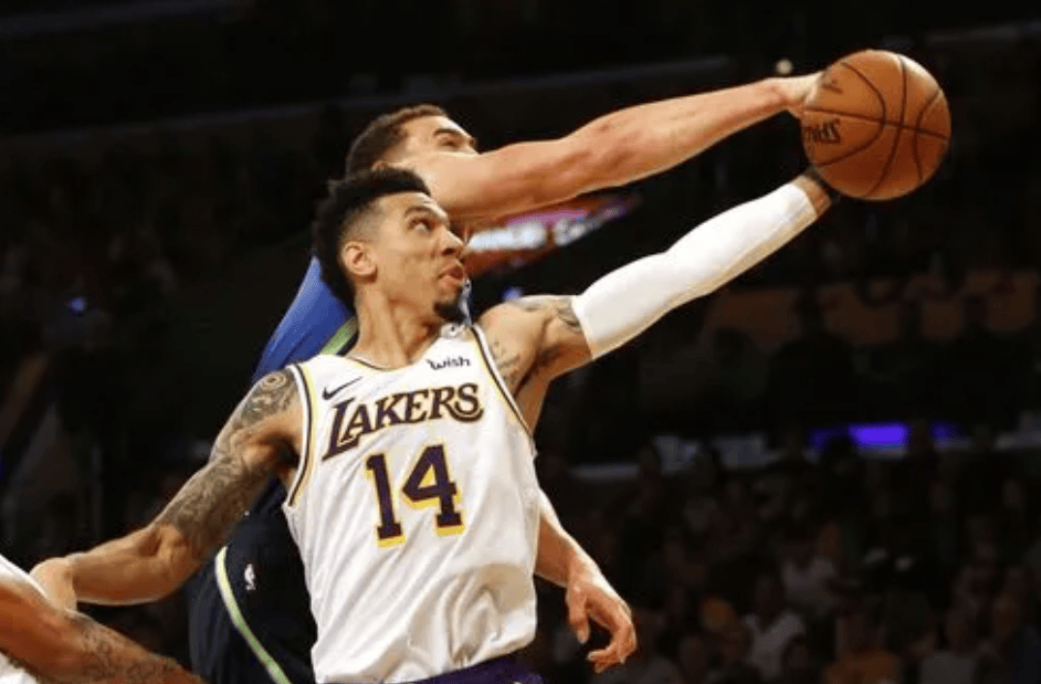 还没找到下家的NBA球星：奥迪客串分析员，状元富尔茨唏嘘