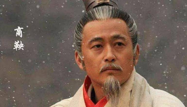 18年前他偷走高考试卷，背熟题目后去考试，看到题目后崩溃了