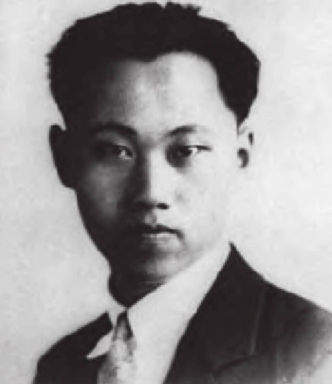 他是西安事变的推动者，后担任外交副部长，儿子是中信证券董事长